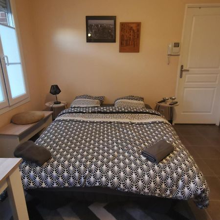 Logement En Hypercentre Dans Une Residence Amiens Exteriör bild