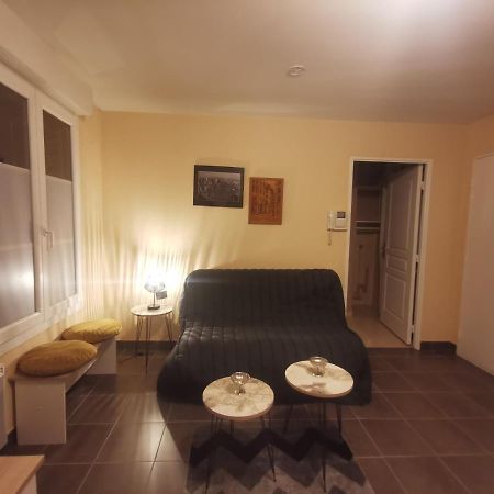 Logement En Hypercentre Dans Une Residence Amiens Exteriör bild